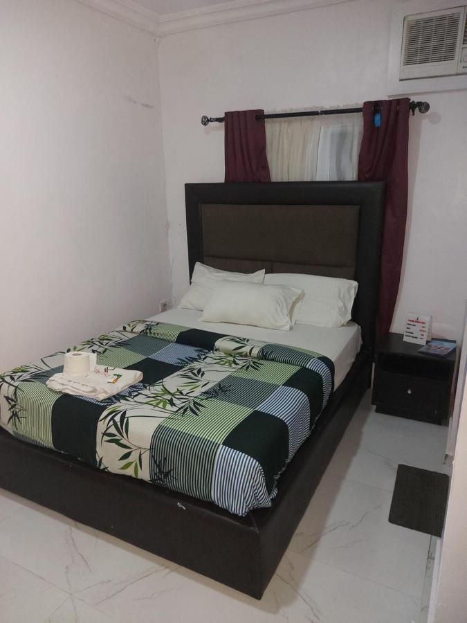 Rush Hotel & Apartments Лаґос Екстер'єр фото